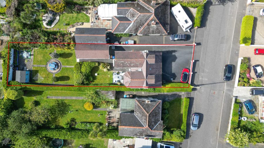 24 Ashley Gardens