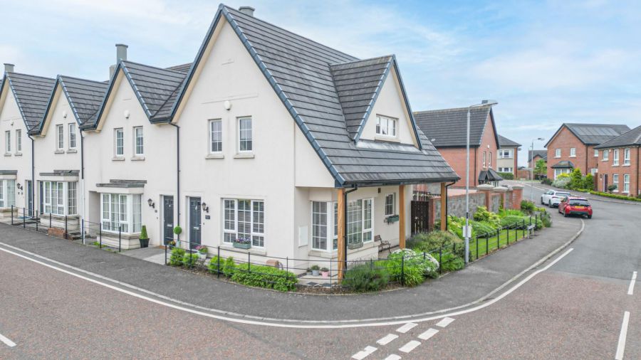 17 Millmount Village Square