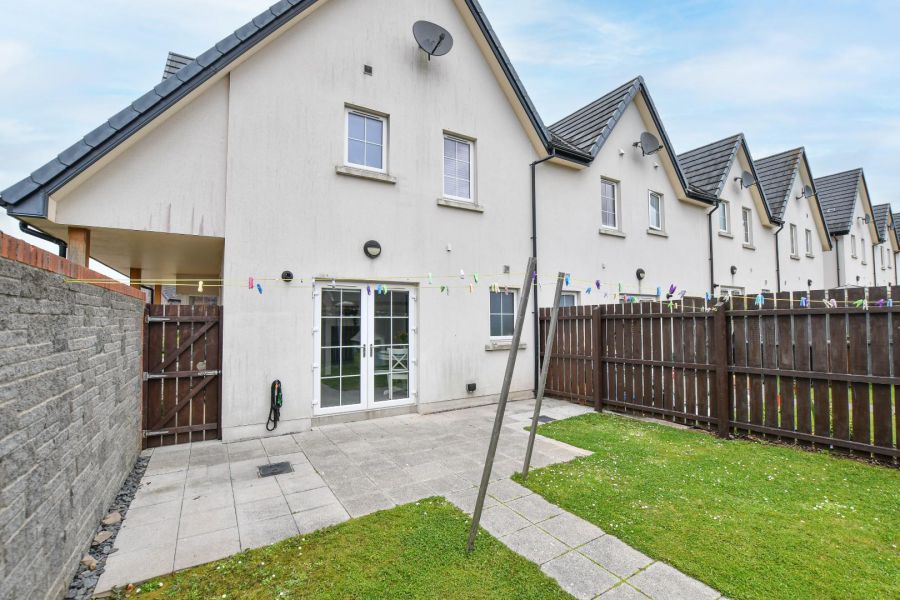 17 Millmount Village Square