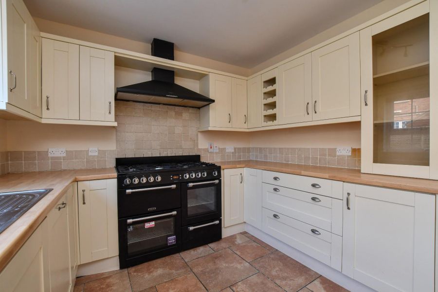 9 Lineybrook Lane