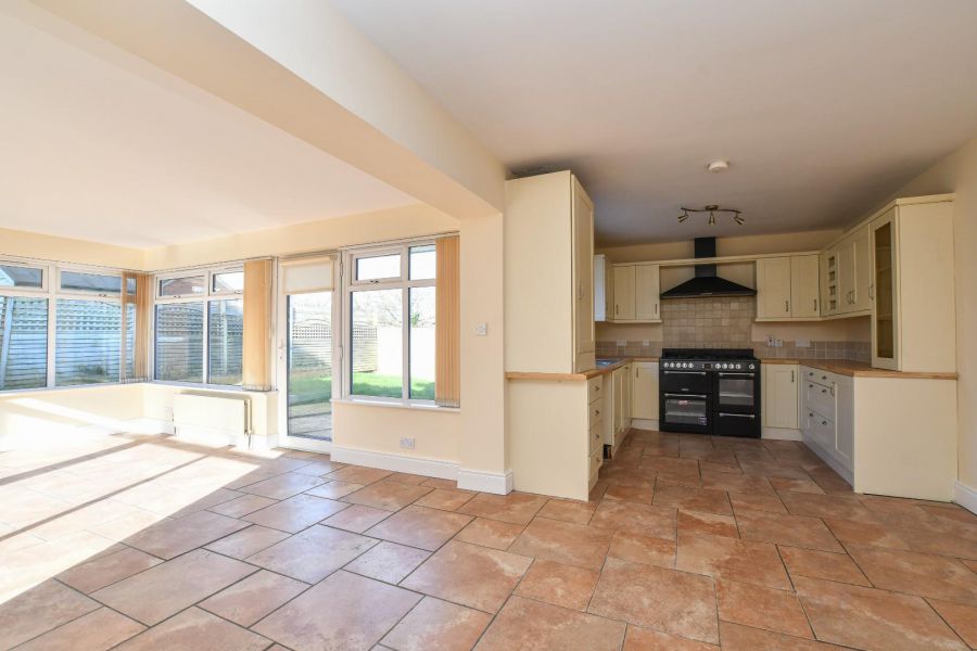 9 Lineybrook Lane