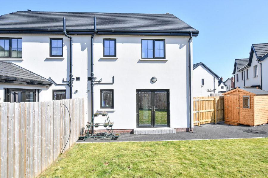 12 Blackrock Avenue