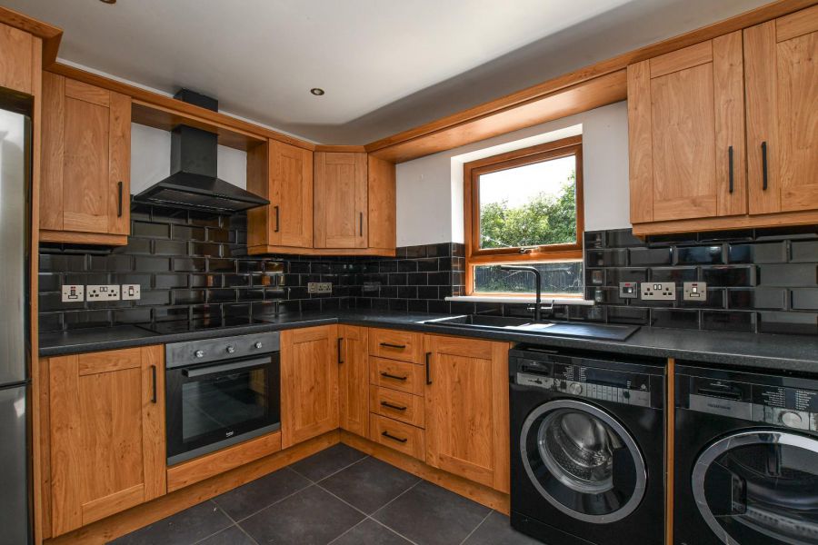 51 Stonebridge Gardens