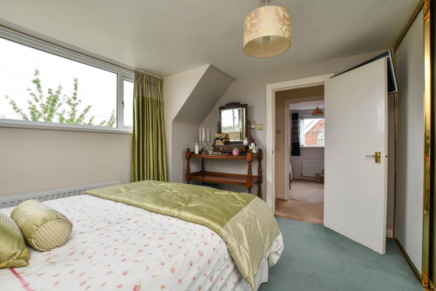 1 Bryansford Meadow