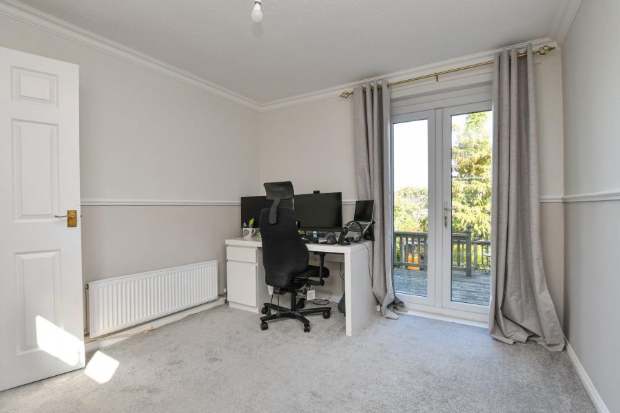 72 Leven Drive