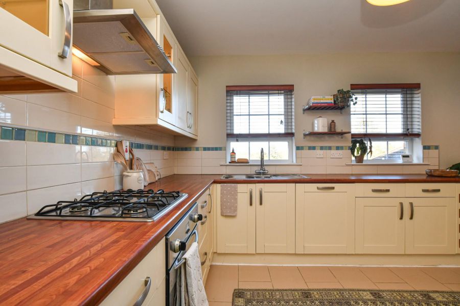 5 Lineybrook Cottages