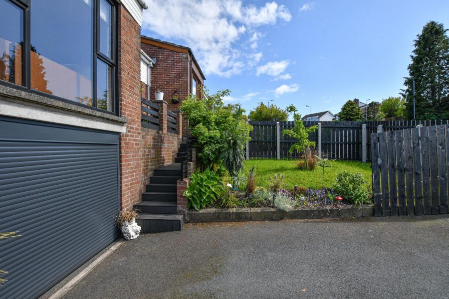 20 Rostrevor Way