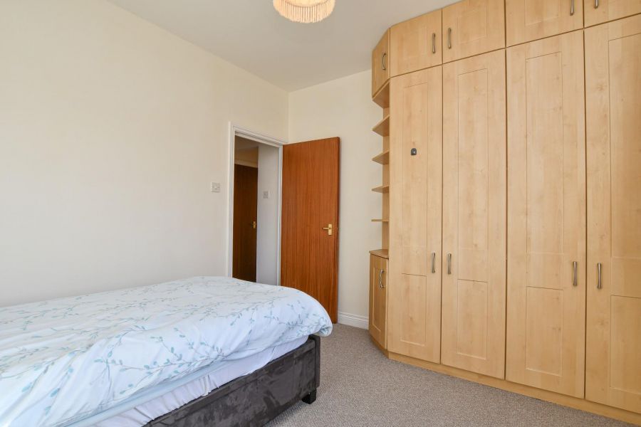 14 Roseville Apartments