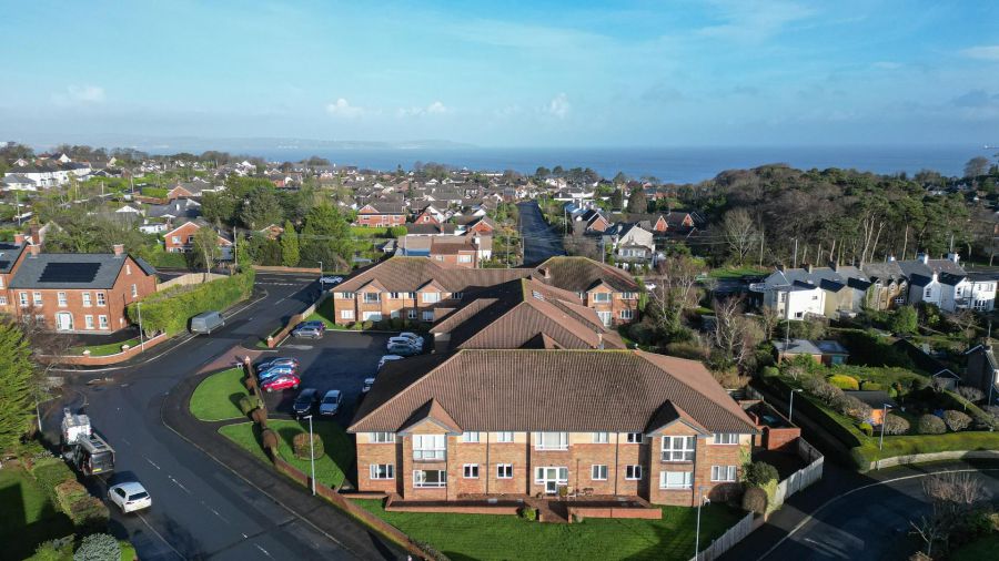 14 Roseville Apartments