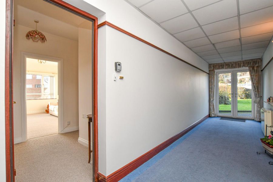 14 Roseville Apartments