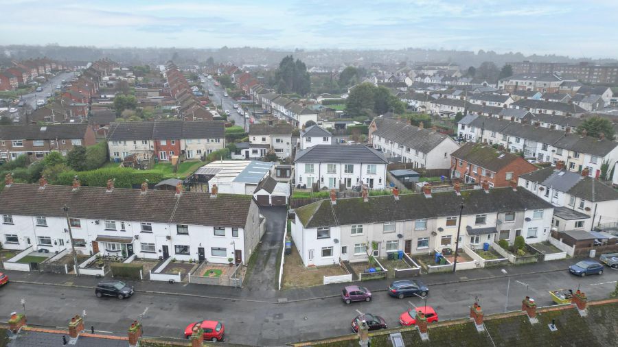 16 Beechwood Gardens