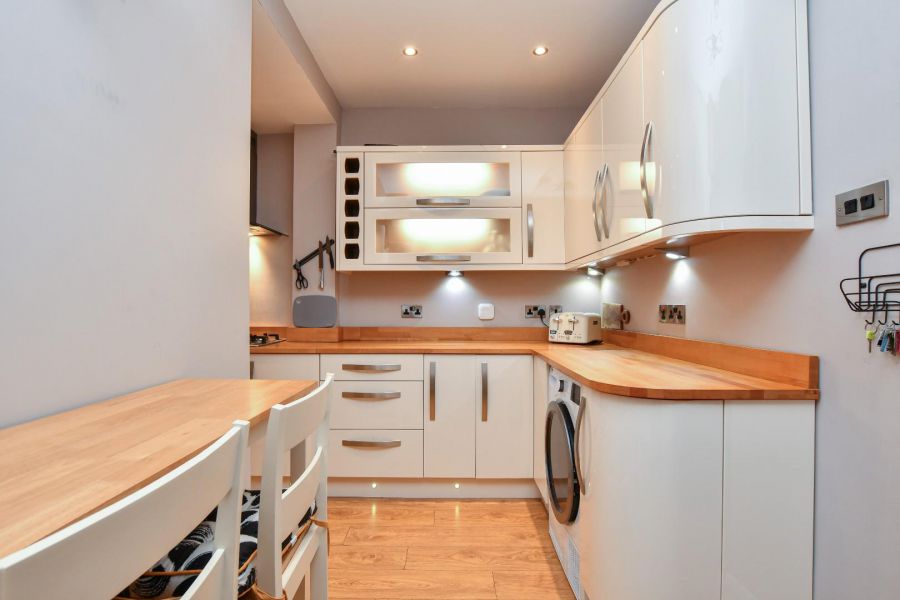 16 Beechwood Gardens