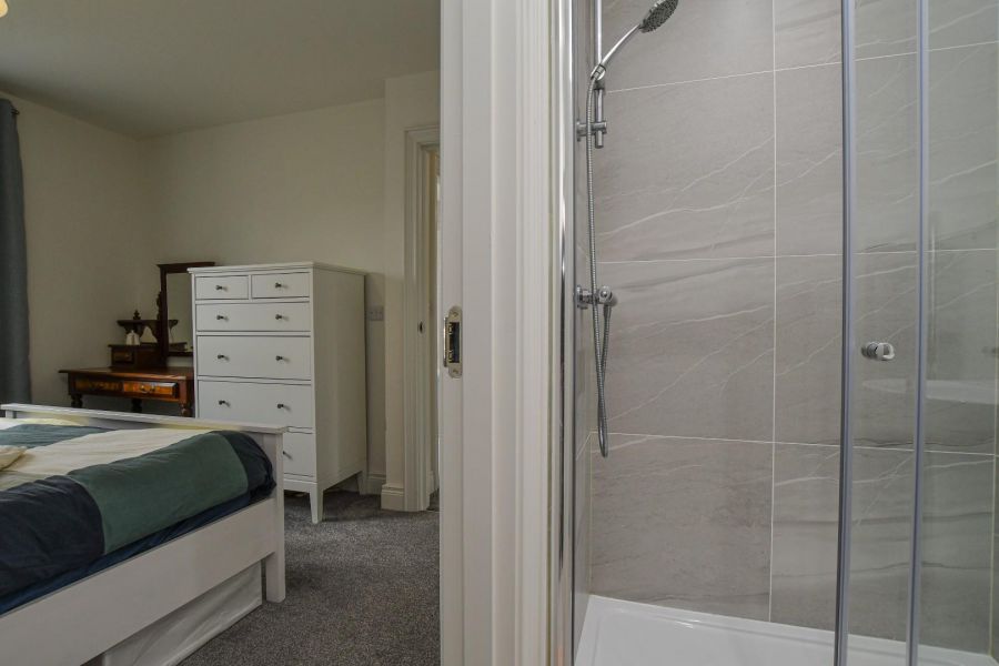 46 Helens Wood Crescent