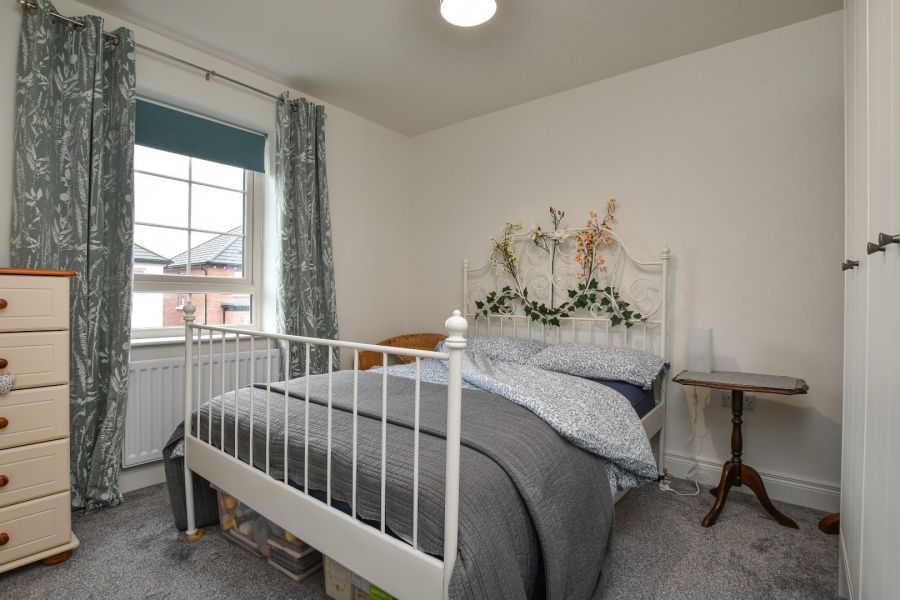 46 Helens Wood Crescent