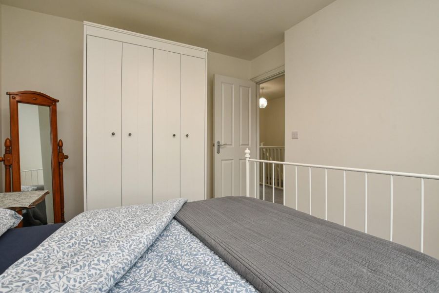 46 Helens Wood Crescent