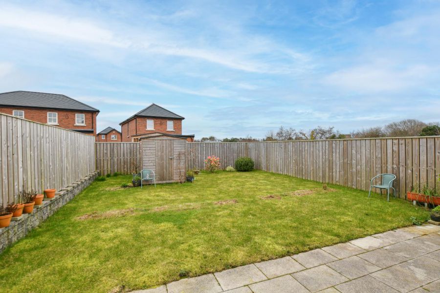 46 Helens Wood Crescent