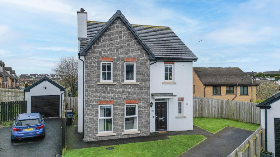 39 Orchard Hill Lane