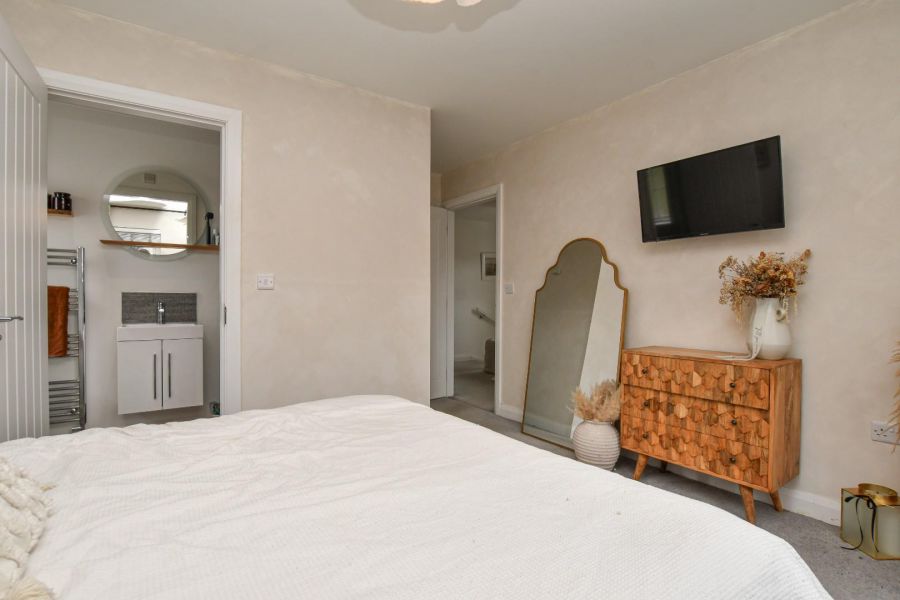 39 Orchard Hill Lane