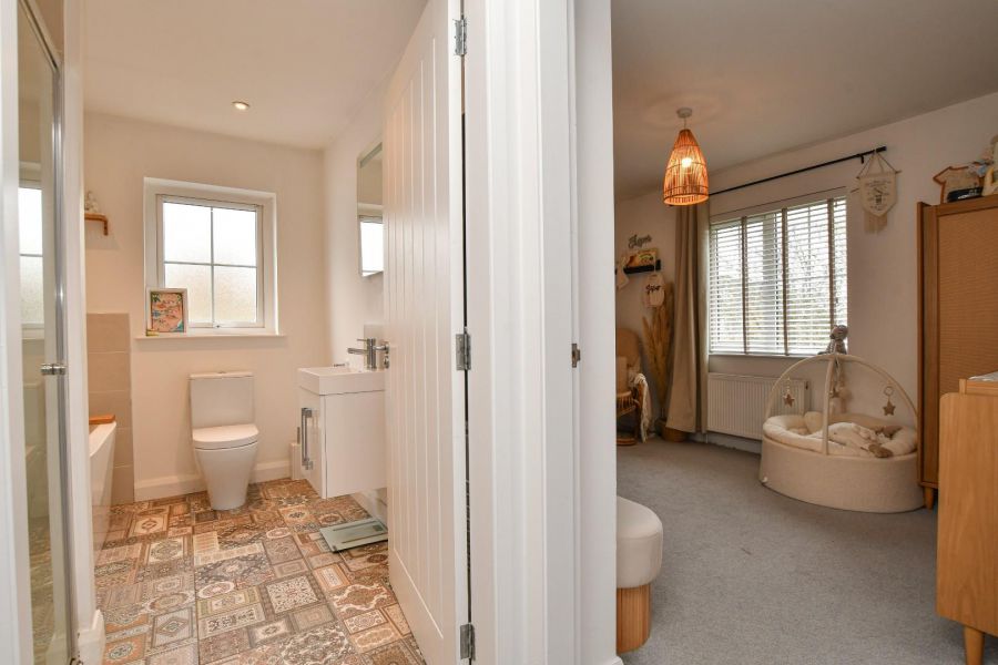 39 Orchard Hill Lane