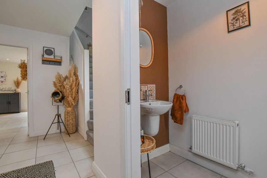 39 Orchard Hill Lane