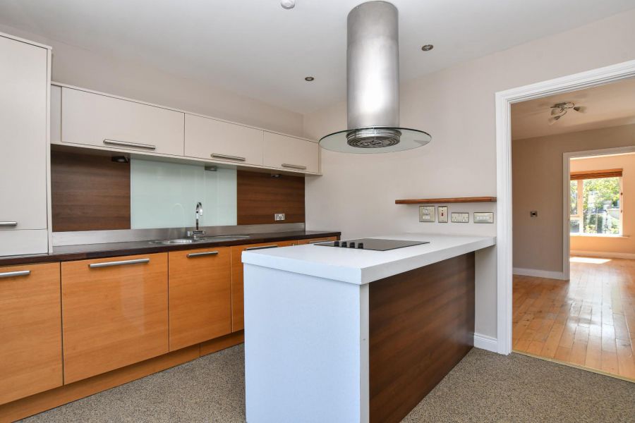 62D Belfast Road
