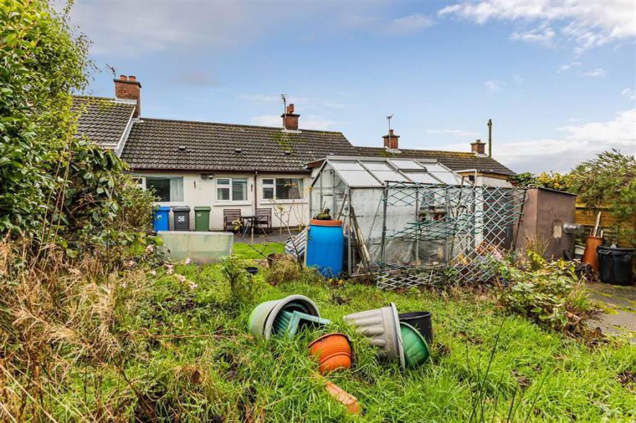 56 Springwell Crescent