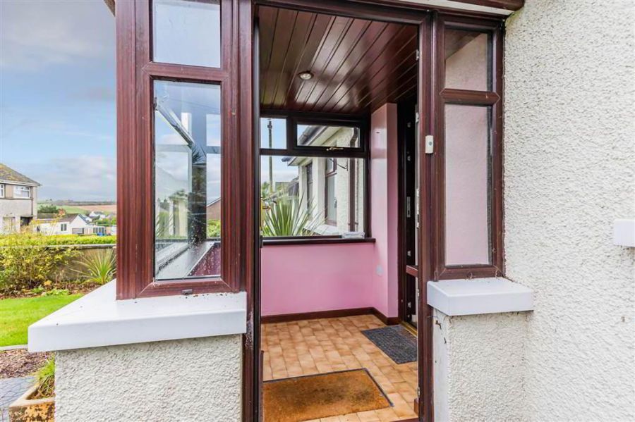 56 Springwell Crescent