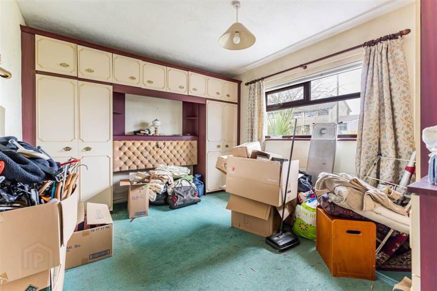 56 Springwell Crescent