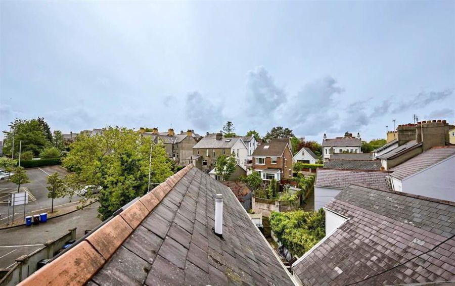 Flat 7, 45 Dufferin Square