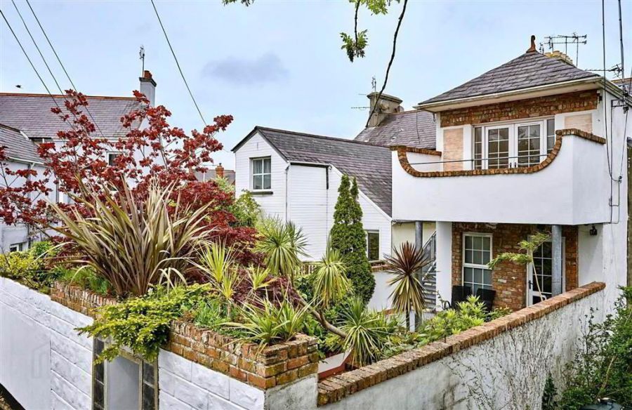 Flat 7, 45 Dufferin Square