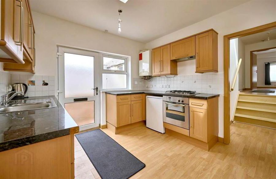 Flat 7, 45 Dufferin Square