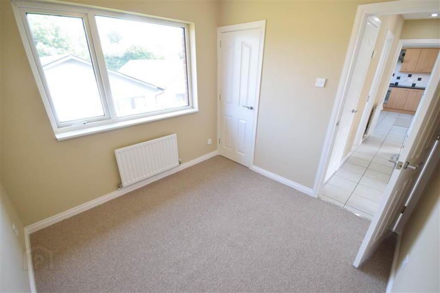 10A Cleland Park North