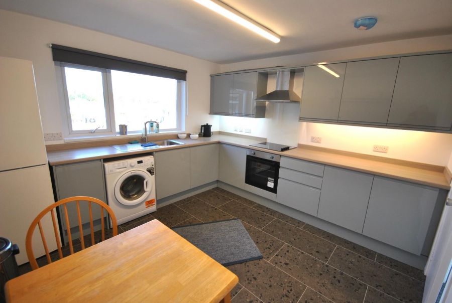 15 Sunningdale Court