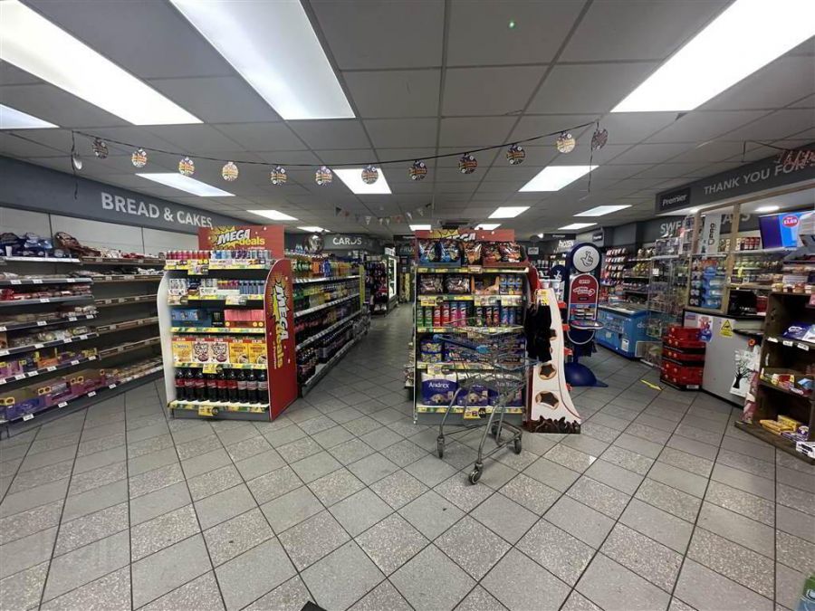 Joshuas Convenience Store, 1 Hillhall Gardens