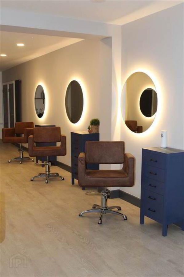 Hair Salon Chairs For Rent, 10 Market Street