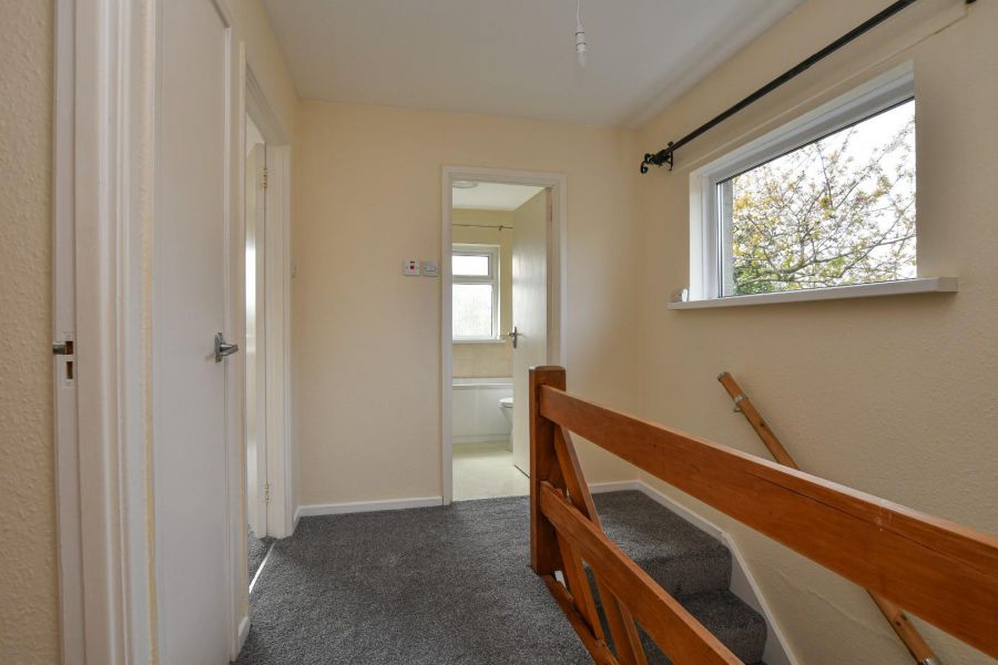 8 Ballymacormick Crescent