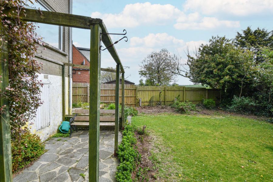 8 Ballymacormick Crescent