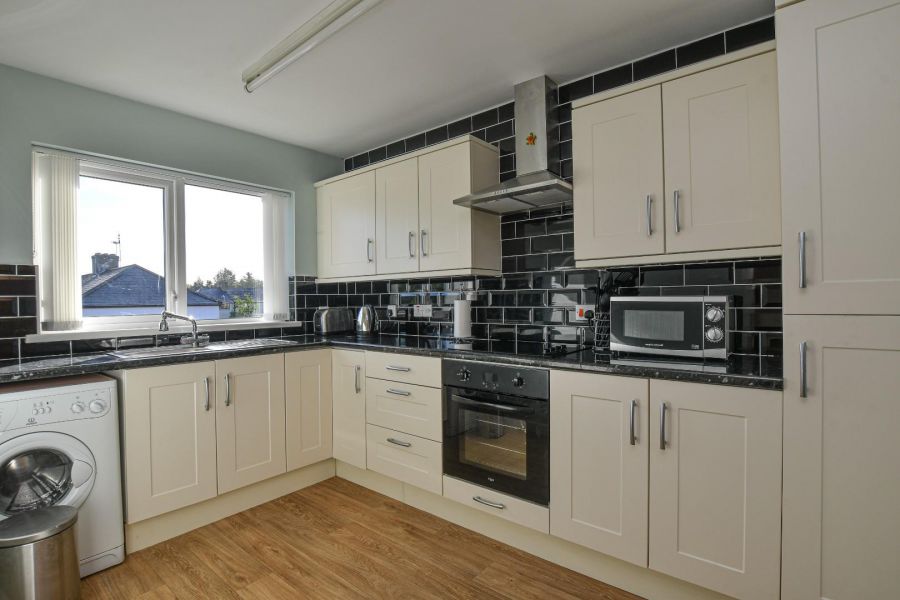 5 Sunningdale Court