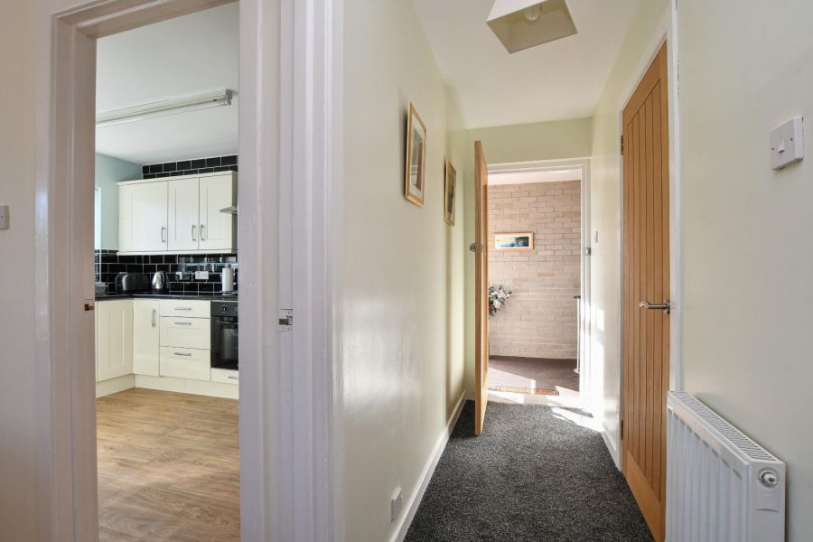 5 Sunningdale Court
