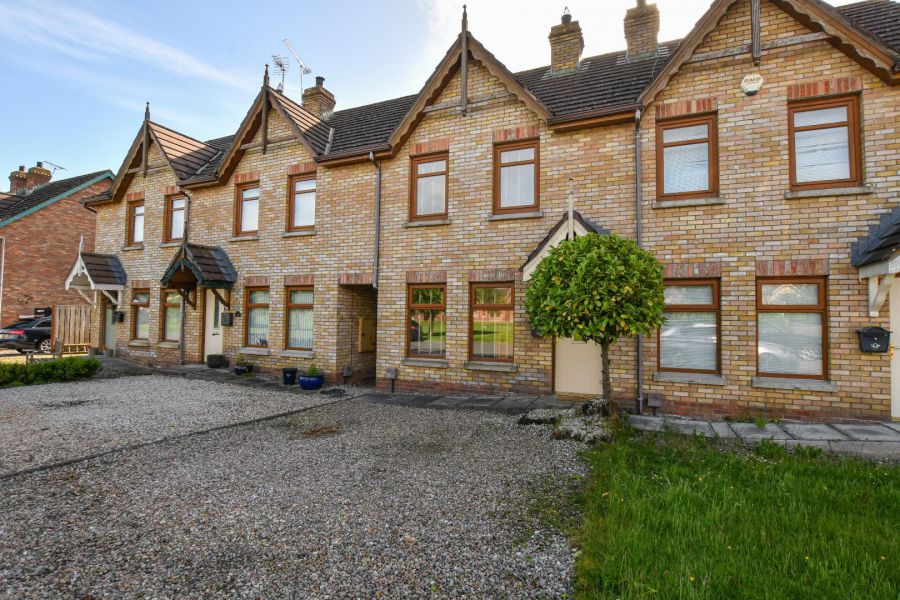 75 Stonebridge Gardens