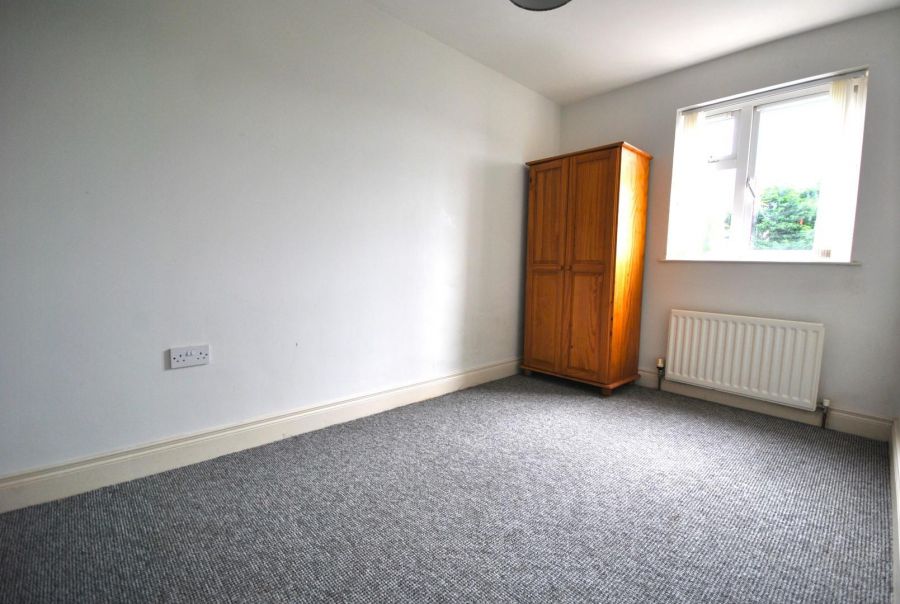 3 Alexander Mews 8B Pound Street