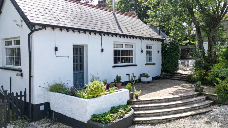 Brook Cottage, 27 Ballycreely Road