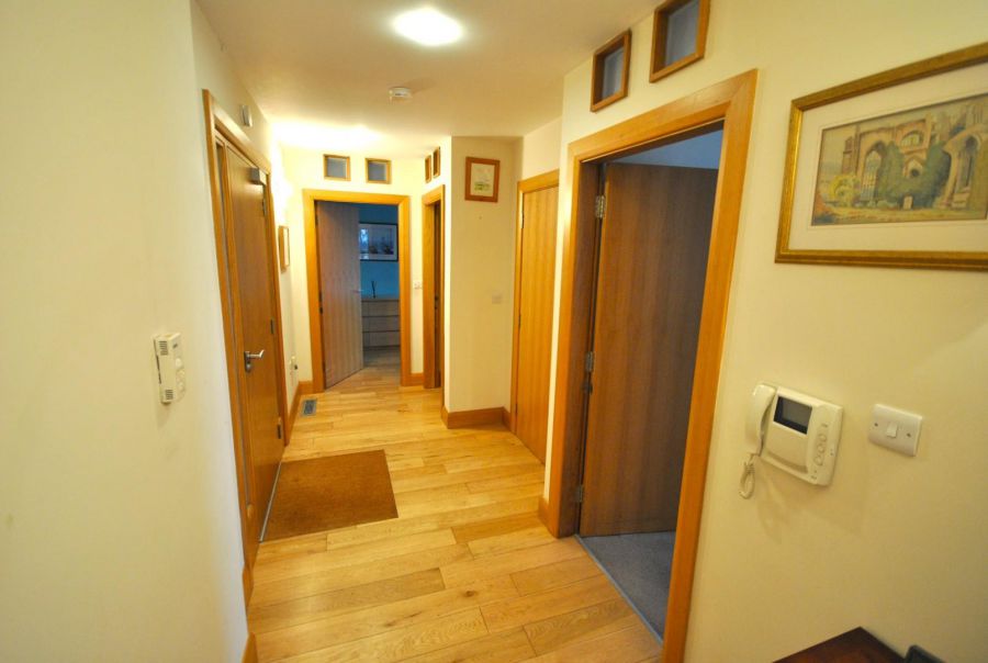 1 The Flax House, The Mill Village