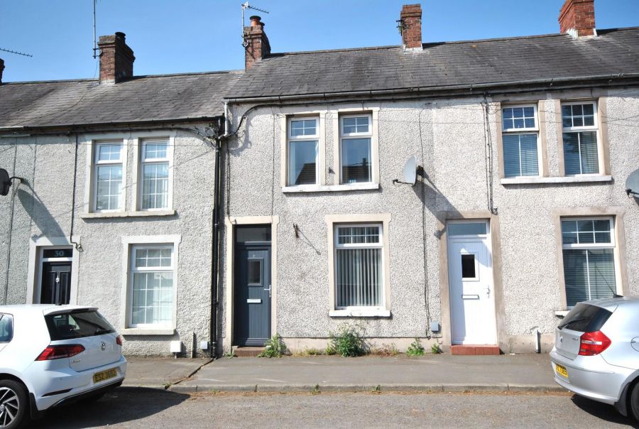 32 Castle Lane