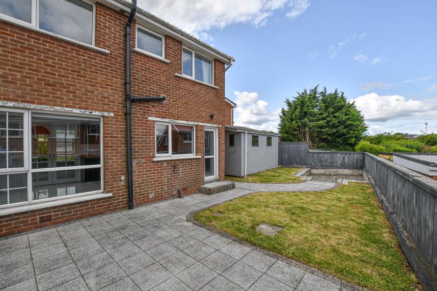22 Dermott Crescent