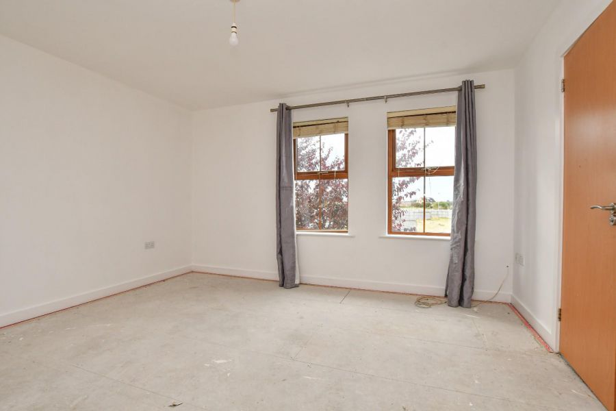 66 Longfield Way