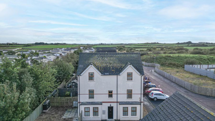 66 Longfield Way