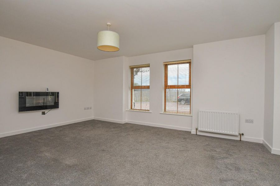 66 Longfield Way
