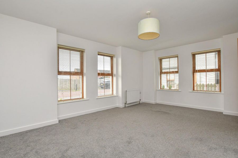 66 Longfield Way