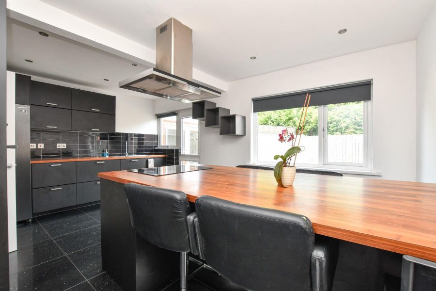 26 Castlelodge Avenue